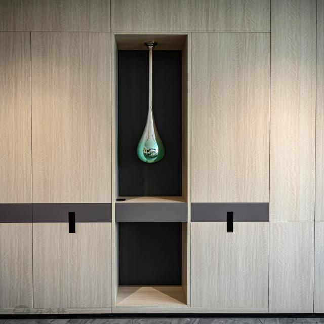 Custom Wood Wardrobe Cabinets – Modern Wood Grain Wardrobe Design | Wholesale Supplier